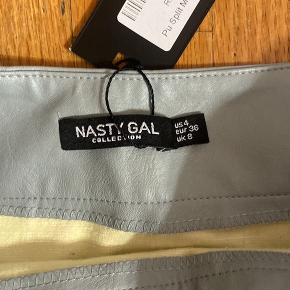 NEW Nasty Gal Faux Leather Skirt - Picture 2 of 6